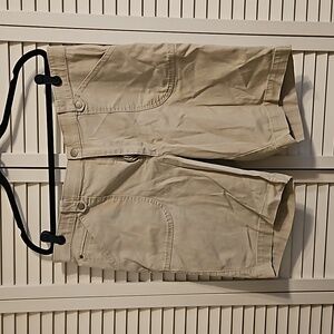 Lee comfort waist shorts 18